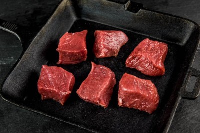 Свинина ошеек на шашлык 1 кг - купить в Борокском Кордоне