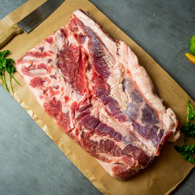 Свинина ребрышки мясные 900 г - купить в Борокском Кордоне